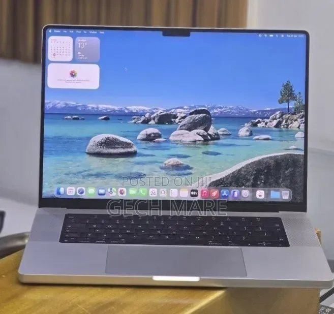 New Laptop Apple MacBook Pro 2021 M1 32GB Intel SSD 512GB