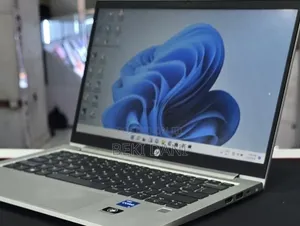 New Laptop HP EliteBook 830 G9 16GB Intel SSD 512GB