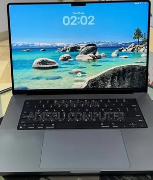 New Laptop Apple MacBook Pro 2019 32GB Apple M1 Pro SSD 512GB