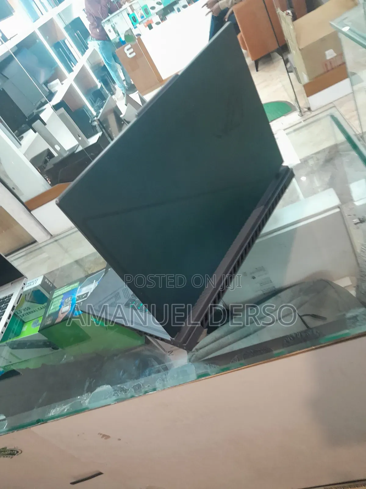 New Laptop Asus ROG Strix G15 16GB Intel Core i9 SSD 1T