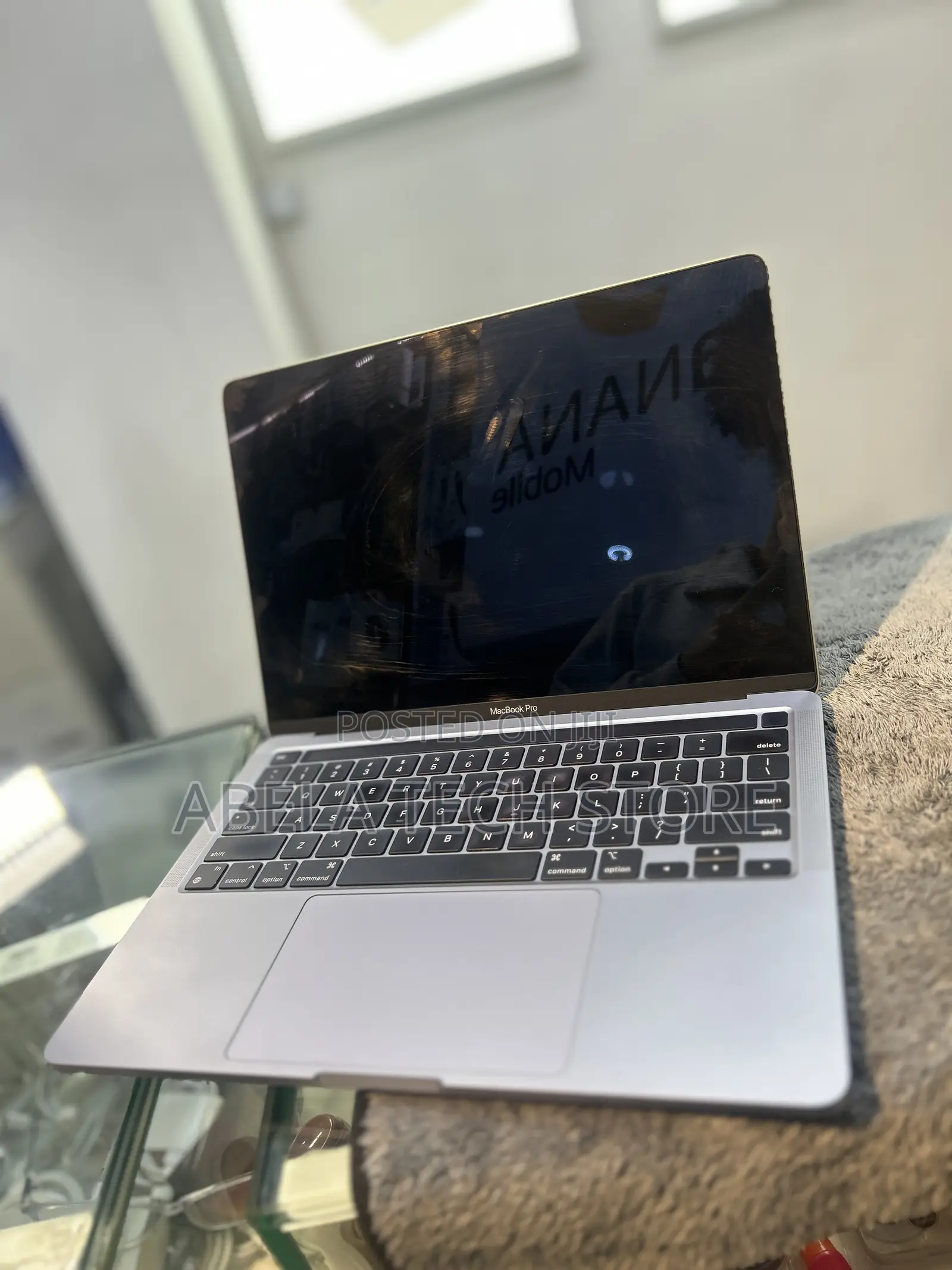 Laptop Apple MacBook Pro 2021 M1 8GB Apple M1 Pro eMMC 256GB