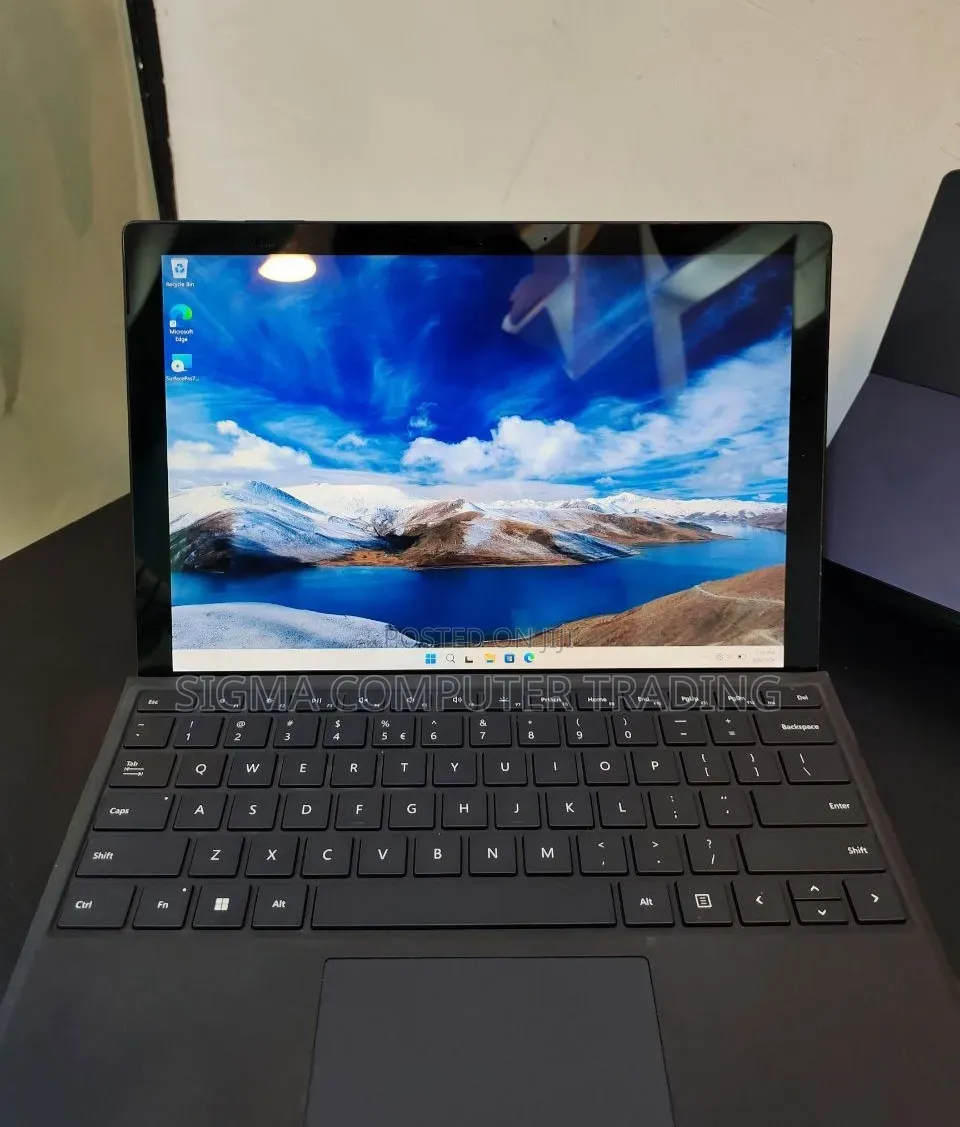 New Laptop Microsoft Surface Pro 7 16GB Intel Core i7 SSD 512GB