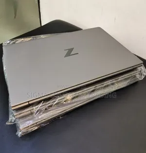 New Laptop HP ZBook Studio G8 16GB Intel Core i7 SSD 512GB