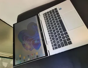 New Laptop HP EliteBook x360 1040 G10 16GB Intel Core i7 SSD 512GB