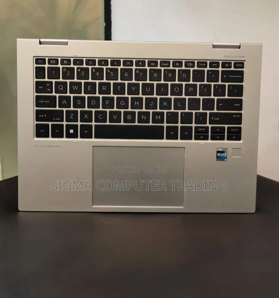 New Laptop HP EliteBook x360 1040 G10 16GB Intel Core i7 SSD 512GB