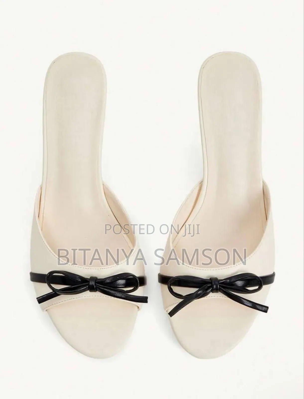 Elegant Bow-Detail Heel Mules