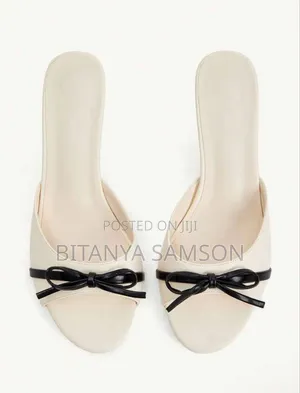 Elegant Bow-Detail Heel Mules
