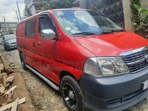 Toyota HiAce 2011 Red