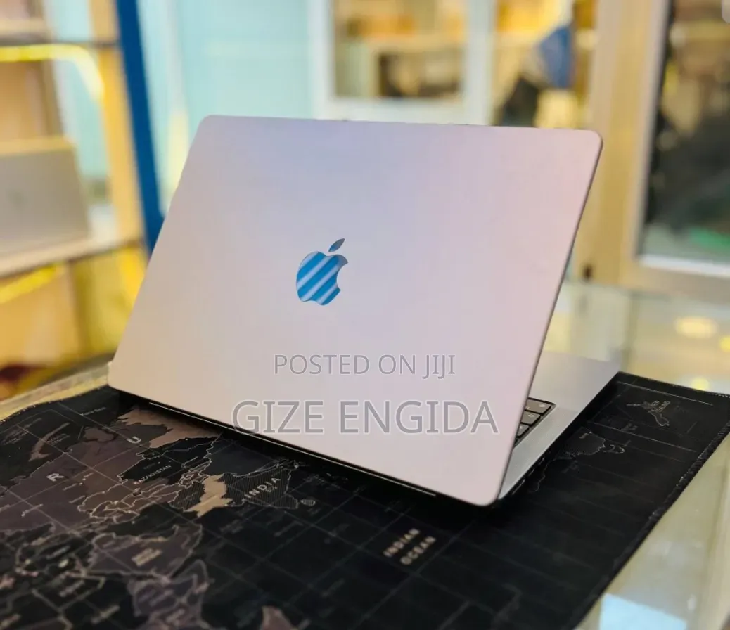 New Laptop Apple MacBook Pro 2021 M1 16GB Apple M1 SSD 512GB