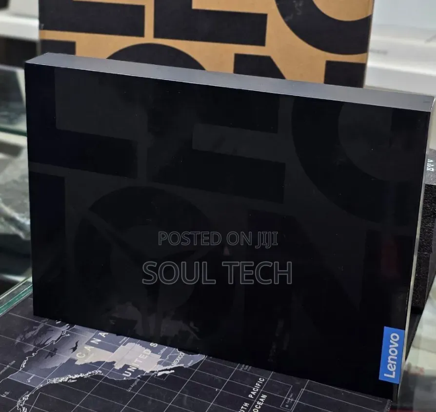 New Laptop Lenovo Legion 7 32GB AMD Ryzen 9 SSD 1T