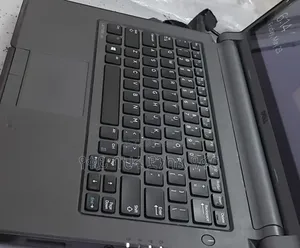 New Laptop Dell XPS 15 8GB Intel Core i3 SSD 16 GB