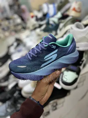 Skecher Aero Burst