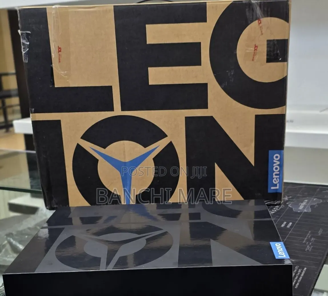 New Laptop Lenovo Legion 9 32GB AMD Ryzen 9 SSD 1T