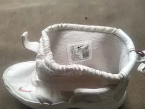 Bonda Shoe