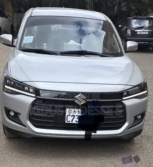 Suzuki Dzire 2025 Silver