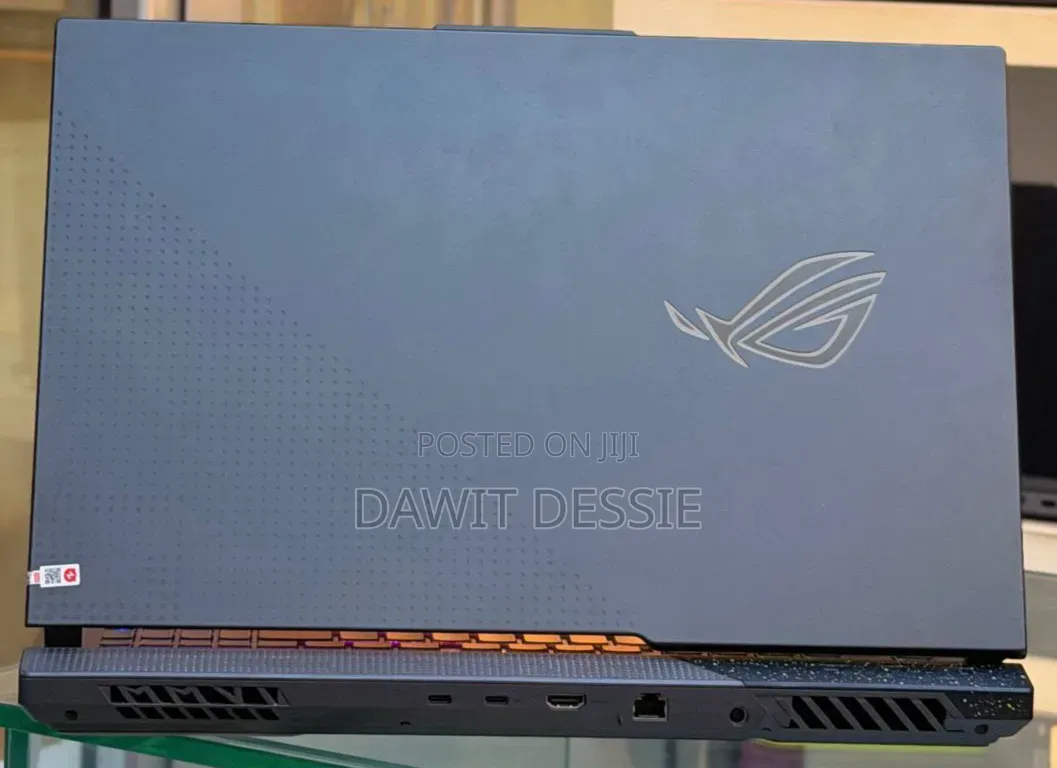 New Laptop Asus G71G 16GB AMD Ryzen 9 SSD 1T