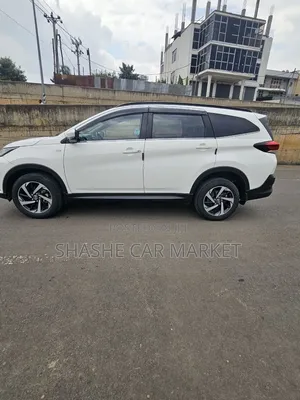 Toyota Rush 2023 White