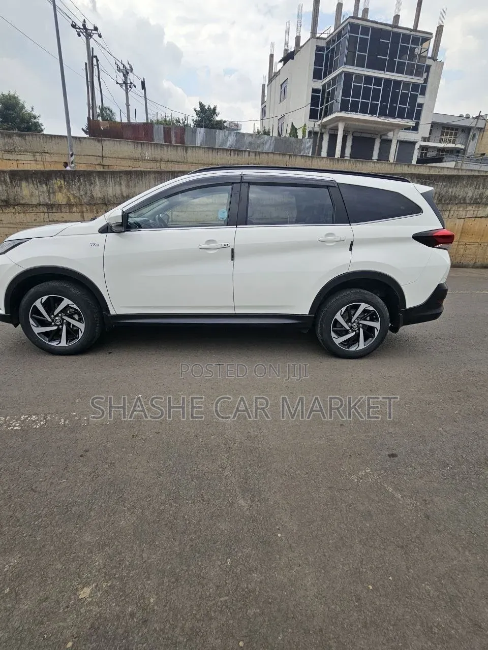 Toyota Rush 2023 White