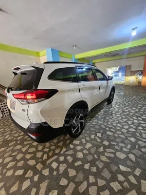Toyota Rush 2023 White