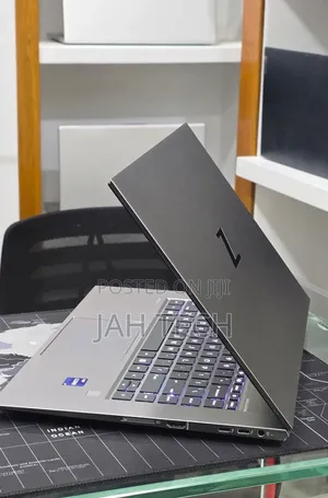 New Laptop HP ZBook Fury 15 G8 32GB Intel Core i9 SSD 512GB