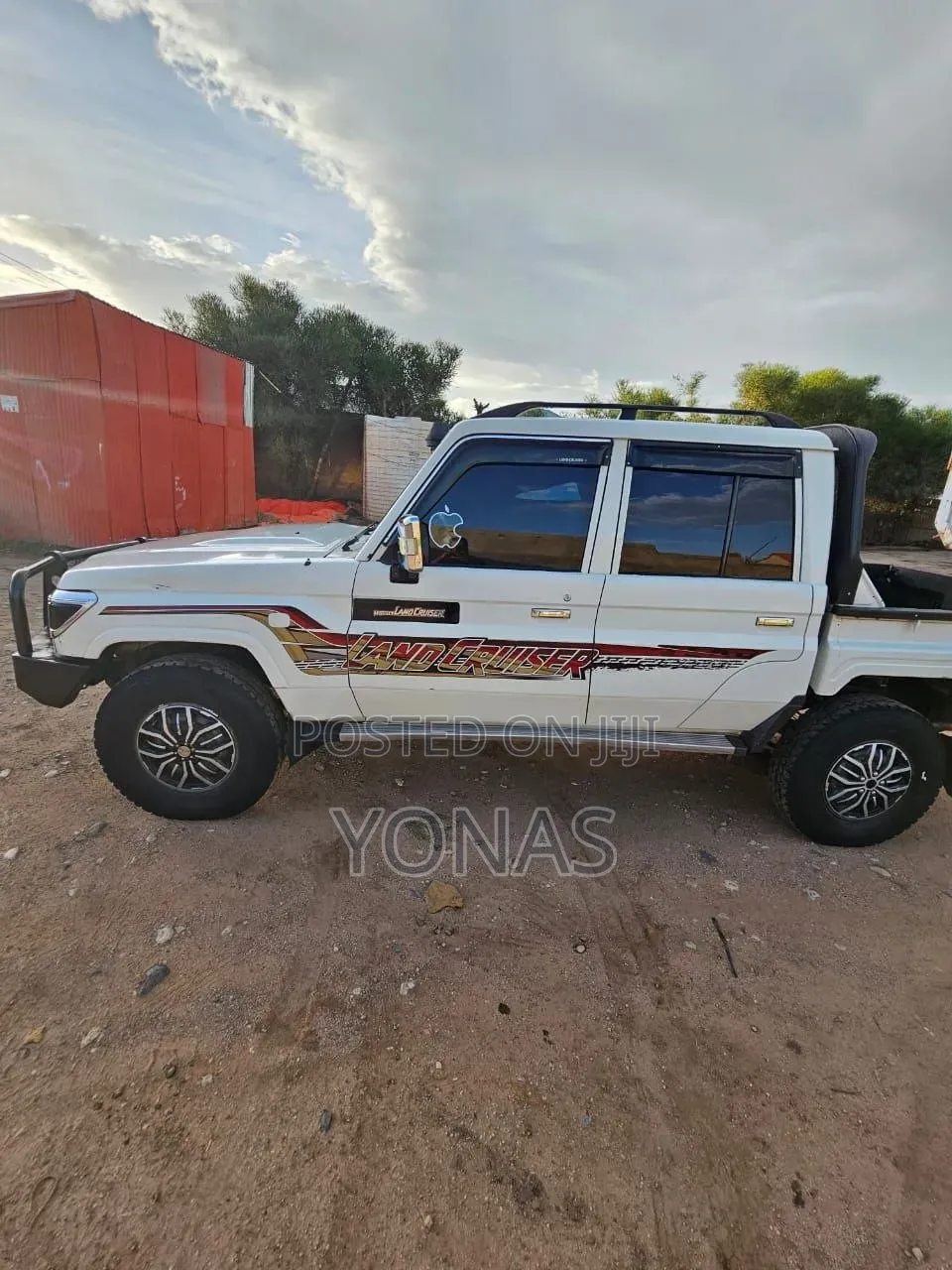 Toyota Land Cruiser 2020 White