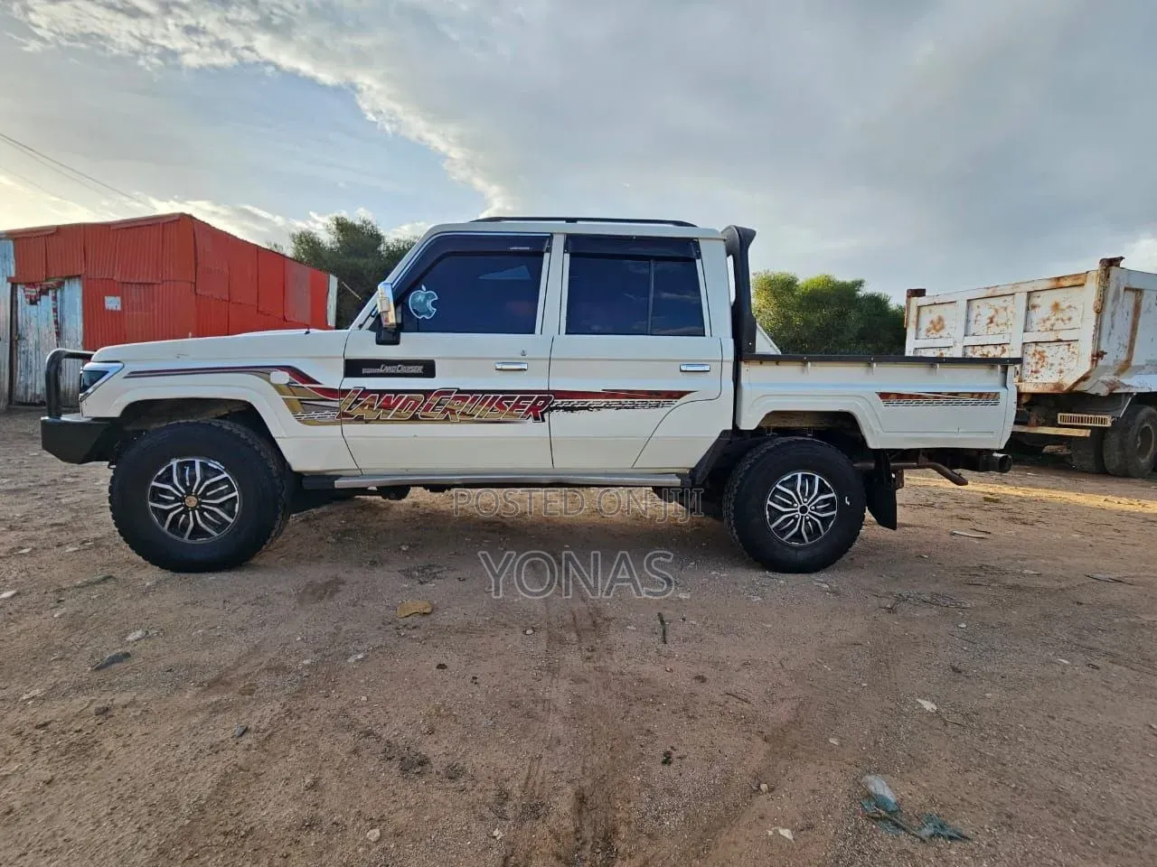 Toyota Land Cruiser 2020 White