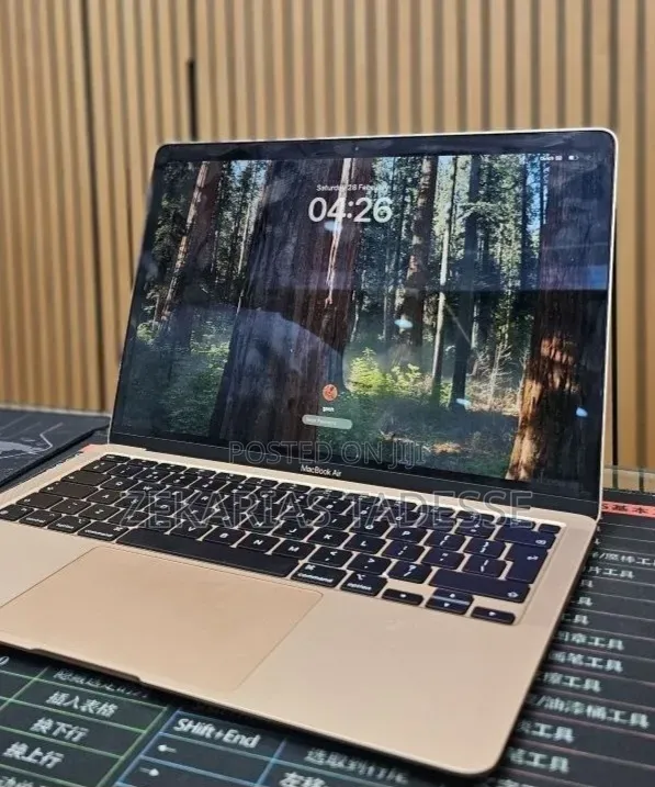 New Laptop Apple MacBook Air 2020 8GB Intel Core i3 SSD 256GB