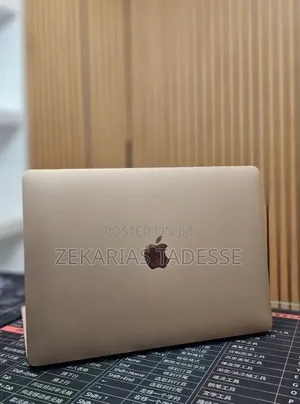 New Laptop Apple MacBook Air 2020 8GB Intel Core i3 SSD 256GB