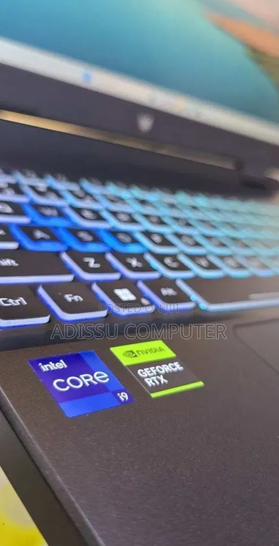 New Laptop Acer Predator Helios 300 16GB Intel Core i9 SSD 1T