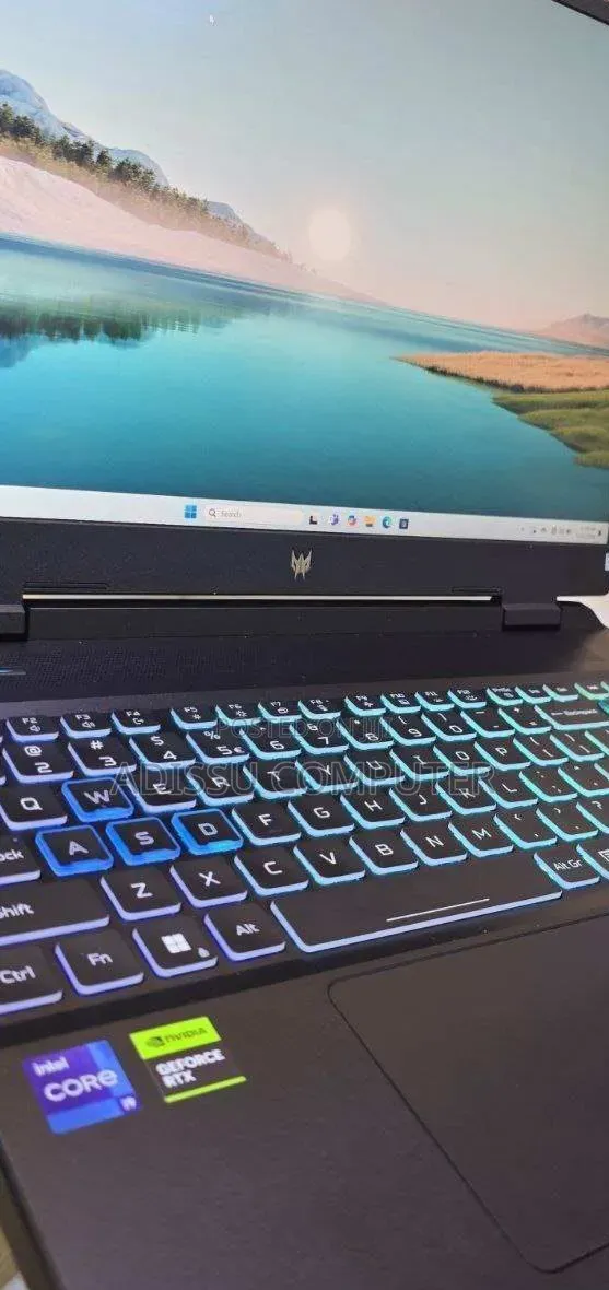 New Laptop Acer Predator Helios 300 16GB Intel Core i9 SSD 1T