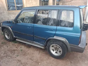 Suzuki Vitara 1998 Blue