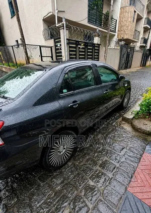 Toyota Belta 2008