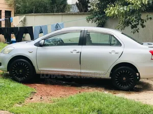 Toyota Yaris 2007 Silver