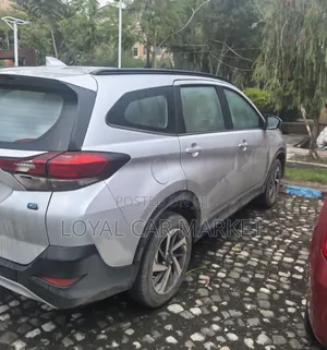 Toyota Rush 2020 Silver