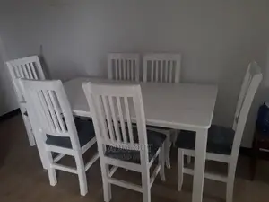መመገቢያ ጠረጴዛ/Dinning Table