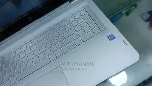 New Laptop HP Envy 13 8GB Intel Core I7 HDD 1T