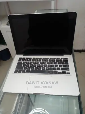 New Laptop Apple MacBook Pro 2011 2GB Intel Core 2 Duo HDD 500GB