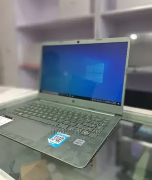 New Laptop Asus VivoBook 15 X505BA 4GB Intel Core I3 SSD 256GB
