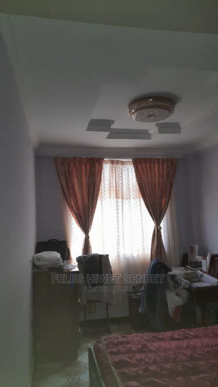 3bdrm Apartment in አአ, Bole for sale