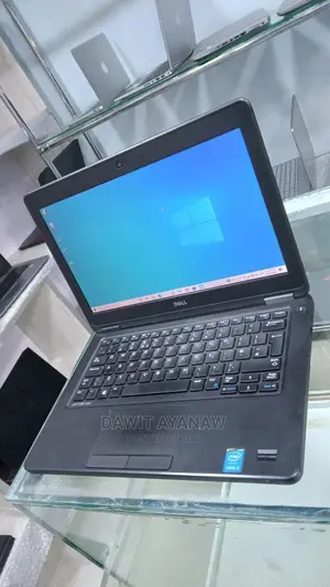 New Laptop Dell Latitude E5520 4GB Intel Core I3 HDD 320GB