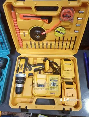 Dewalt Charger Drill