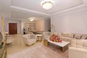 3bdrm Apartment in Real Estate, Bole for sale