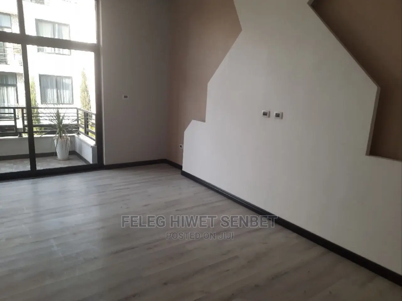 Furnished 4bdrm House in አሠ, Bole for sale