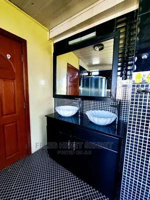 Furnished 6bdrm House in Aa, Bole for Rent