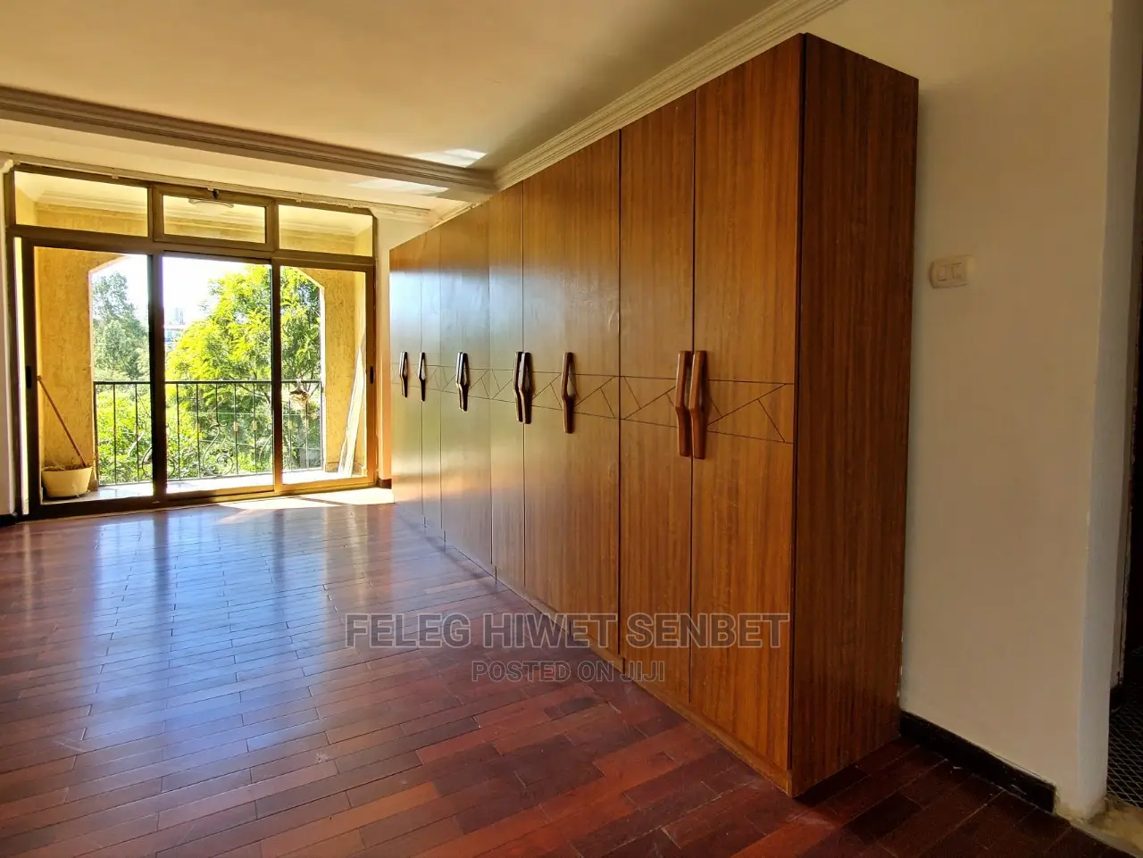 Furnished 6bdrm House in Aa, Bole for Rent