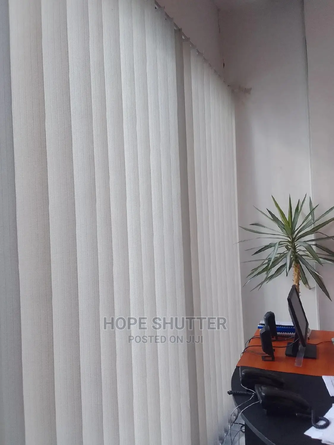 Vertical Blind ሻተር