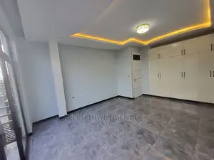 6bdrm House in አአ, Bole for sale