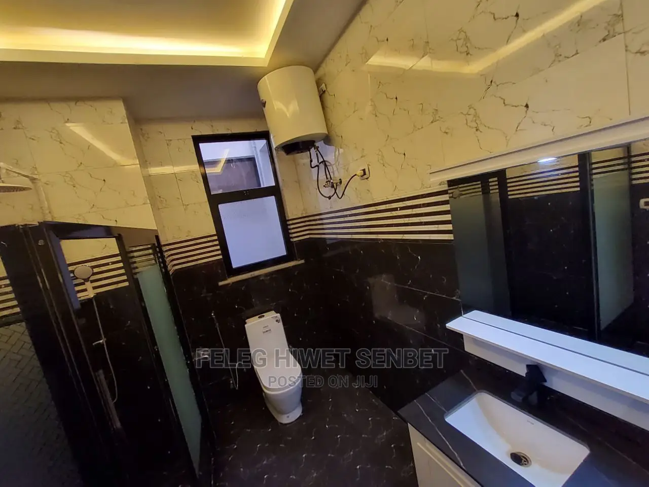 6bdrm House in አአ, Bole for sale