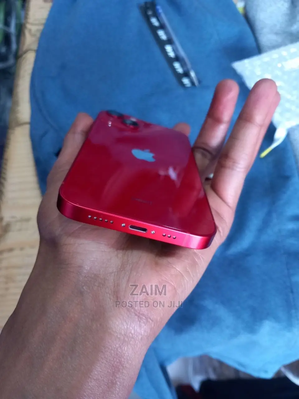New Apple iPhone 13 256 GB Red