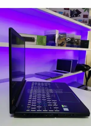New Laptop Acer Predator Helios 300 16GB Intel Core I7 SSD 512GB